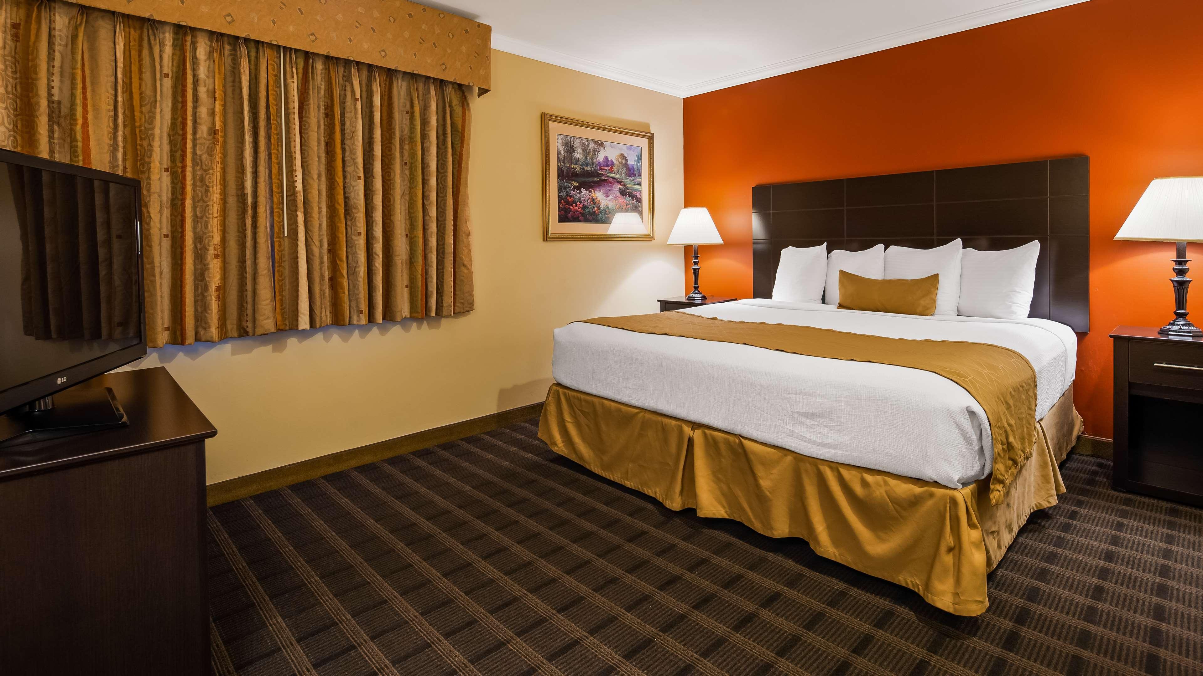 Best Western Inn & Suites Онтаріо Екстер'єр фото
