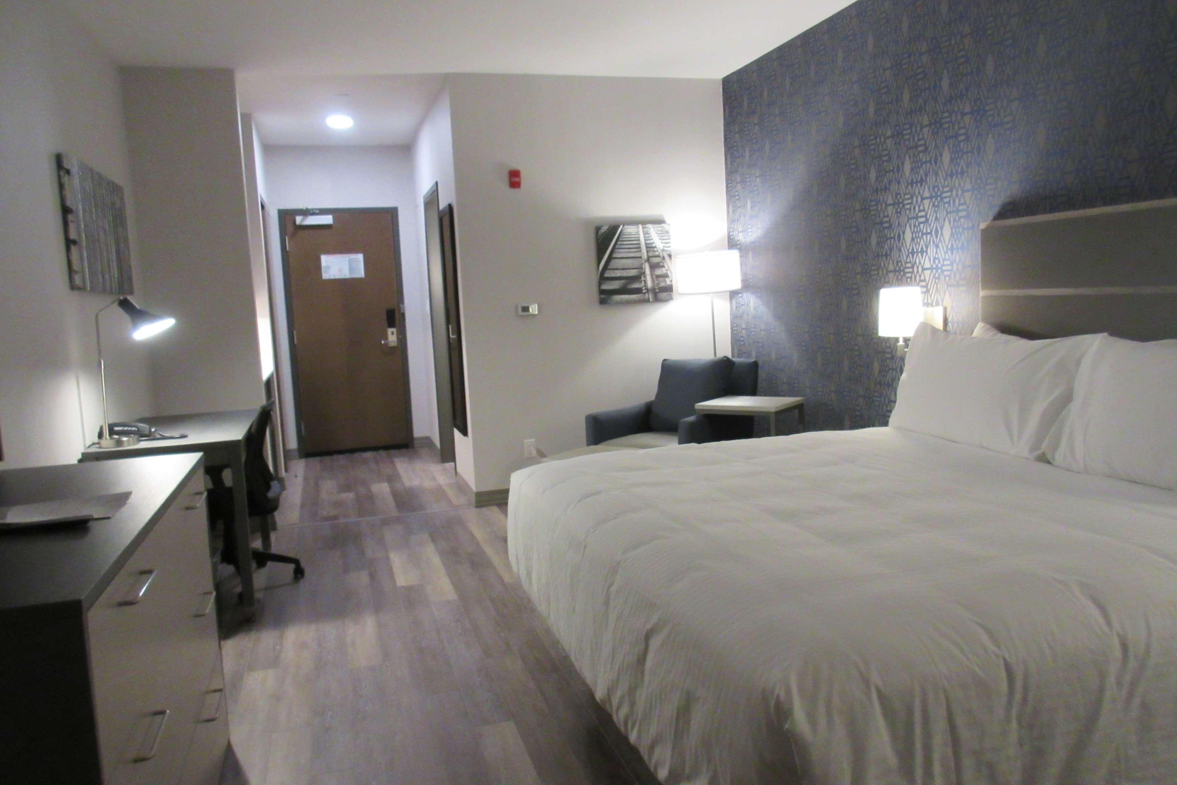 Best Western Inn & Suites Онтаріо Екстер'єр фото