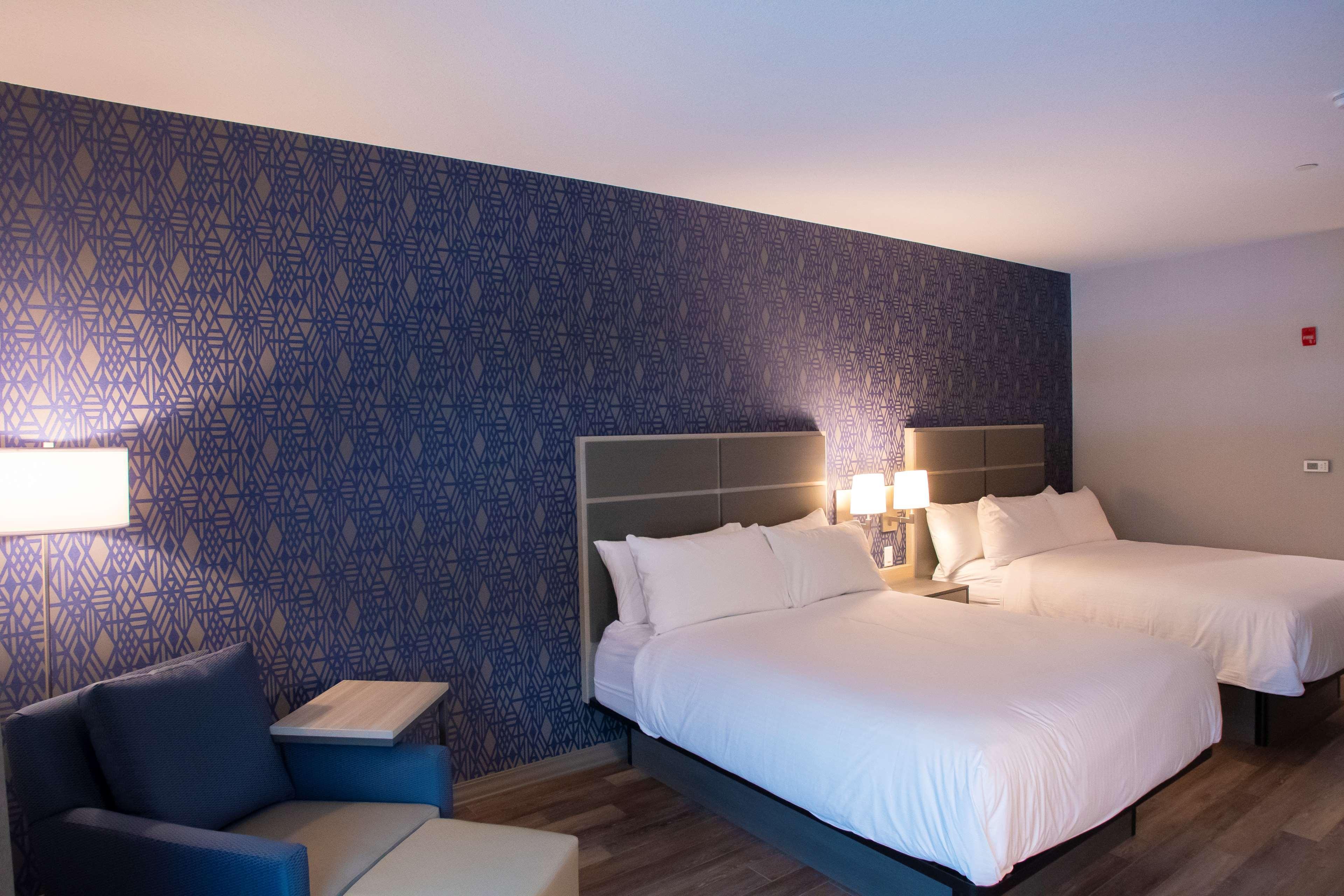 Best Western Inn & Suites Онтаріо Екстер'єр фото