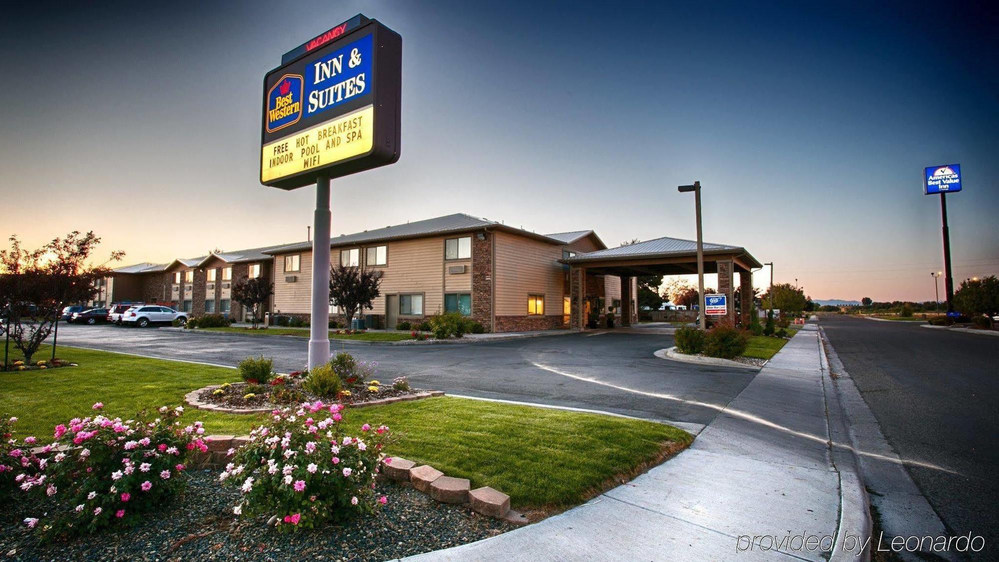 Best Western Inn & Suites Онтаріо Екстер'єр фото